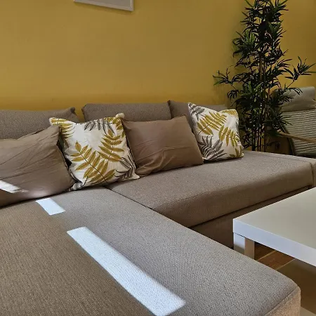 R2R - Acogedor Apartamento En Gijon - 196A